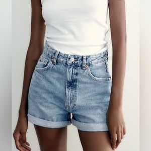 Zara mom fit denim shorts size 4